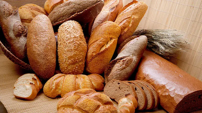 نان از جمله غذاهای بدون نیاز به یخچال است